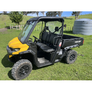 2021 Can Am Defender HD8